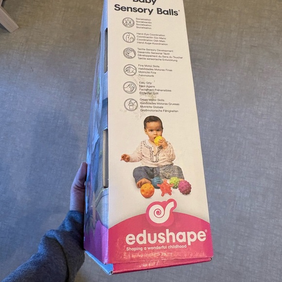 NWT in box EDUShapes Montessori Baby Sensory Balls Colorful 6pc Set - Picture 3 of 4